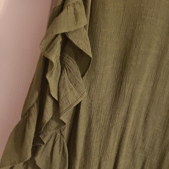 Doe & Rae Olive Ruffle Sleeve Blouse - Picture 2 of 4